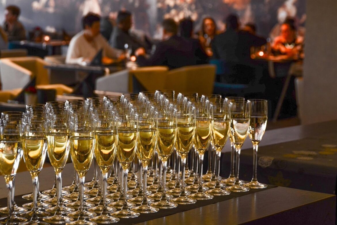 Gastronomía Corporativa: El Arte de Elevar Eventos de Negocios a Experiencias Únicas