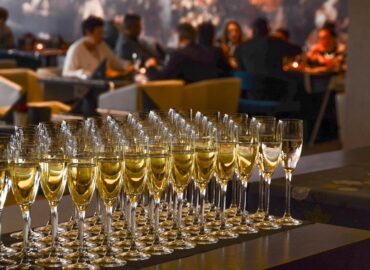 Gastronomía Corporativa: El Arte de Elevar Eventos de Negocios a Experiencias Únicas